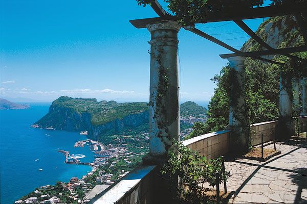 From Naples: Capri and Anacapri - Guided tour - The Experience of the Tour