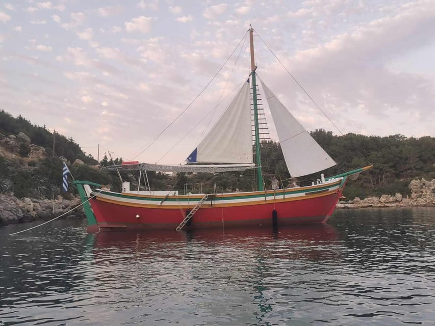 FROM PAROS: ANTIPAROS DESPOTIKO ODYSSEIA BOAT DAILY CRUISES - The Itinerary in Detail