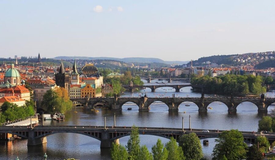 From Prague: Kutna Hora Day Trip with Local - Transport, Price, and Overall Value