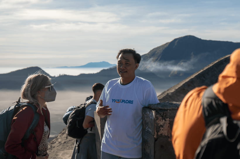 From Probolinggo: Mount Bromo Sunrise Shared Guided Tour - What to Expect from the Mount Bromo Sunrise Tour