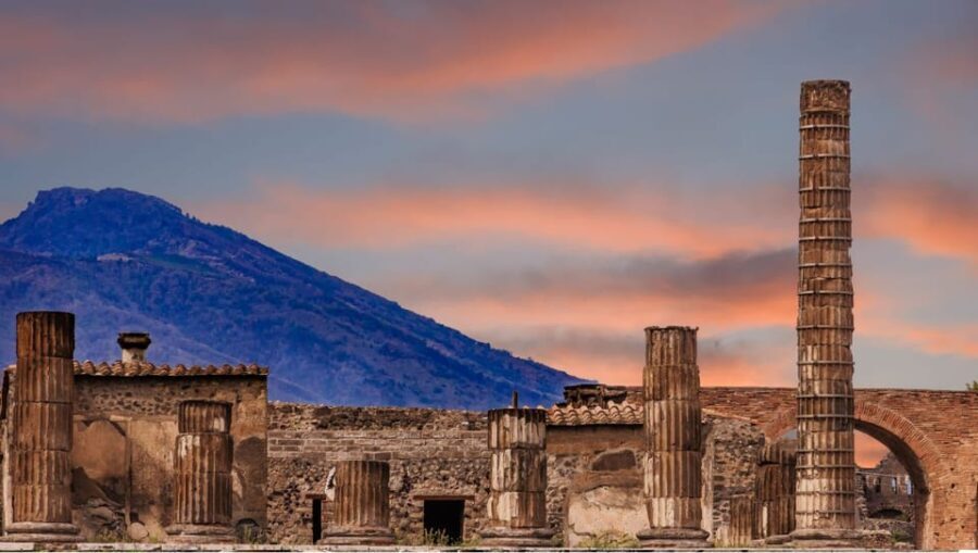 From Rome: Pompeii and Mount Vesuvius Day Trip - Detailed Breakdown of the Itinerary