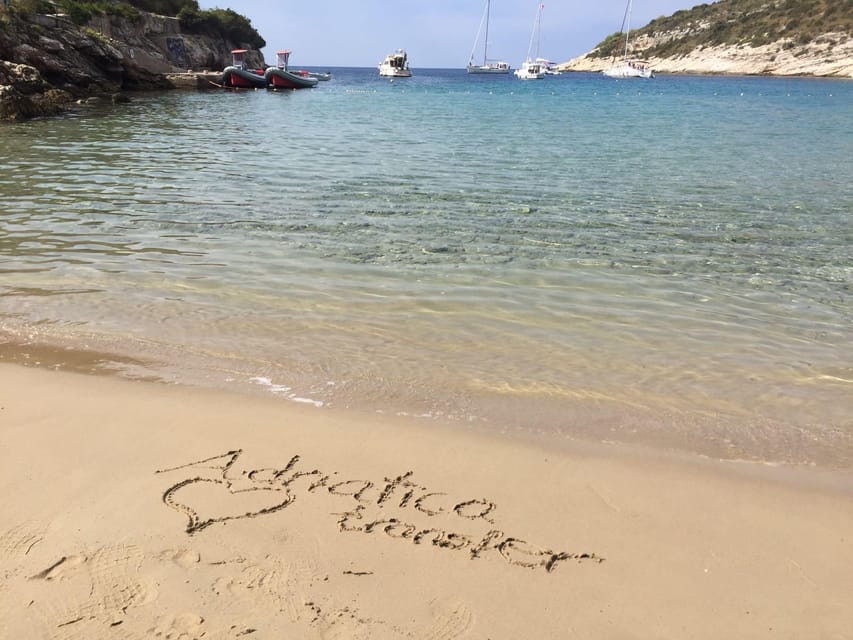 From Split: Blue Cave, Hvar, and 5 Islands Speedboat Tour - FAQ
