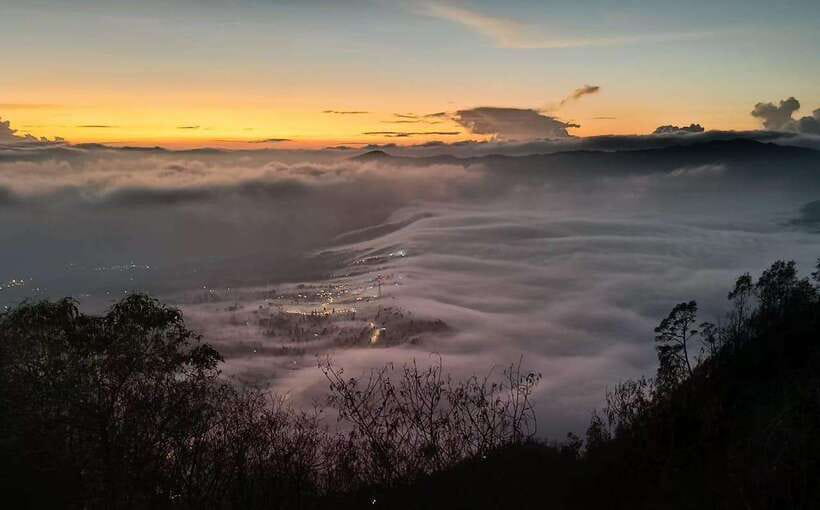 From Surabaya : Mount Bromo Sunrise shared open trip - The Climb to the Vantage Points