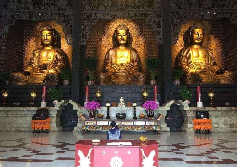 From Taipei: 5-Day Best of Round Taiwan Island Tour - Day 2: Tainan and Kaohsiung
