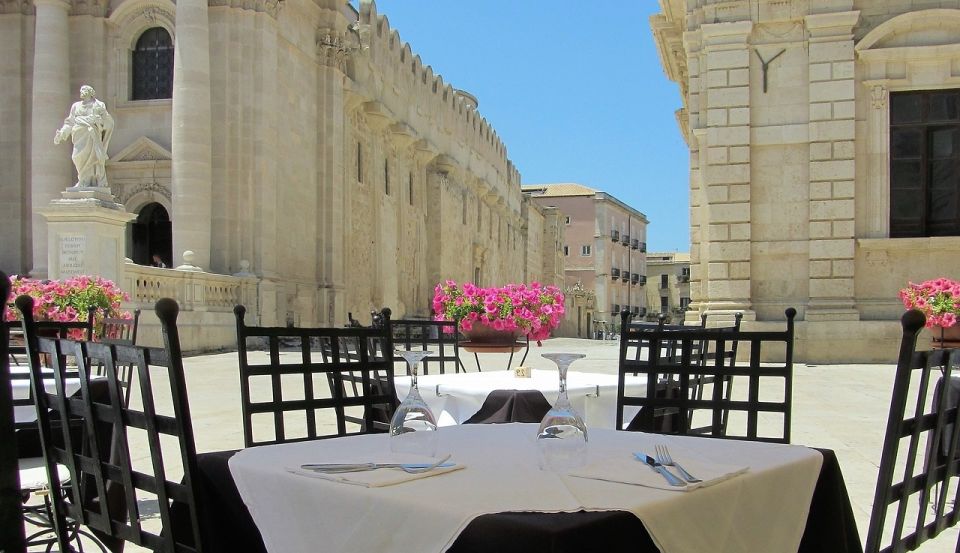 From Taormina: Syracuse and Noto Guided Day Trip by Bus - Itinerary Highlights
