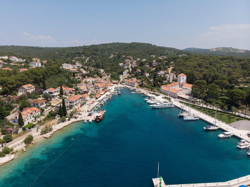 From Trogir & Vinie: Vela Rina, Maslinica & Blue Lagoon - FAQs