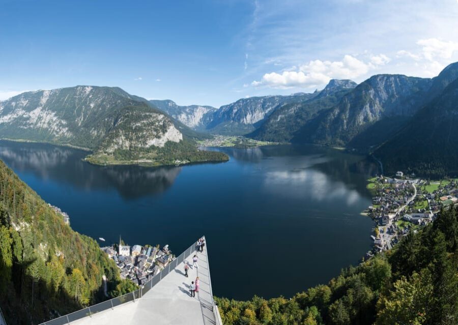 From Vienna: Hallstatt, Mountains & Alpine Lakes Day Trip - Return Journey and Final Stops