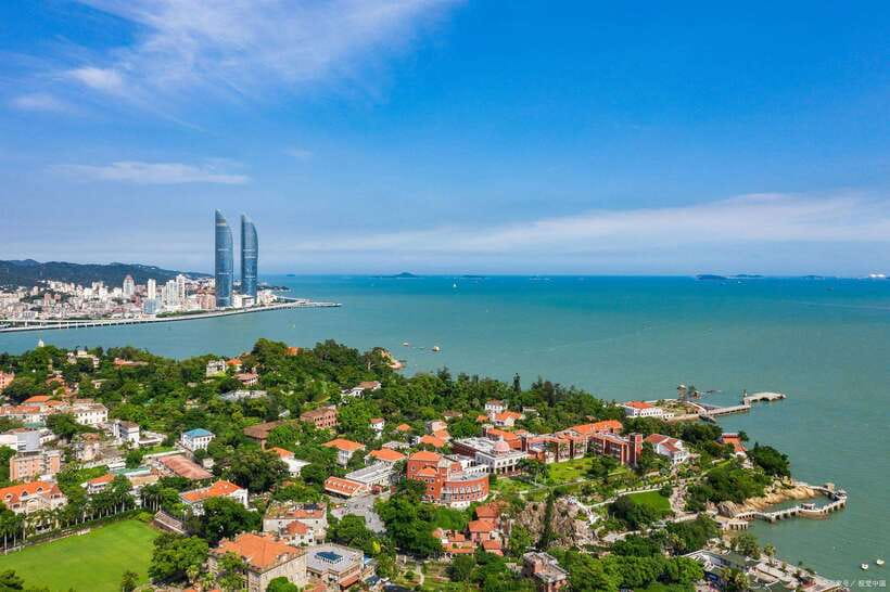 From Xiamen: 3-Day Tulou and Gulangyu Island Tour - What to Expect on the 3-Day Tour