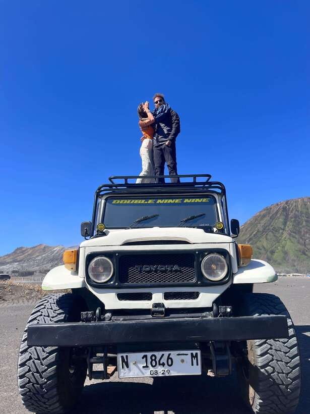 From Yogyakarta : Hiking Mount Bromo 2 day share - The 4WD Jeep Ride: Closer to the Action