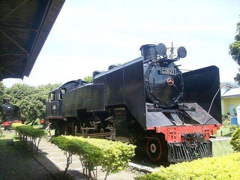 From Yogyakarta: Indonesian Railway Museum and Train Ride - What’s Included and What to Know