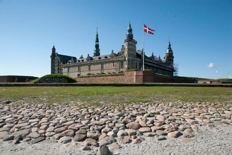 Full-Day Tour; Castle, Palace, Cathedral and Viking Ships - Transportation, Timing, and Practical Details