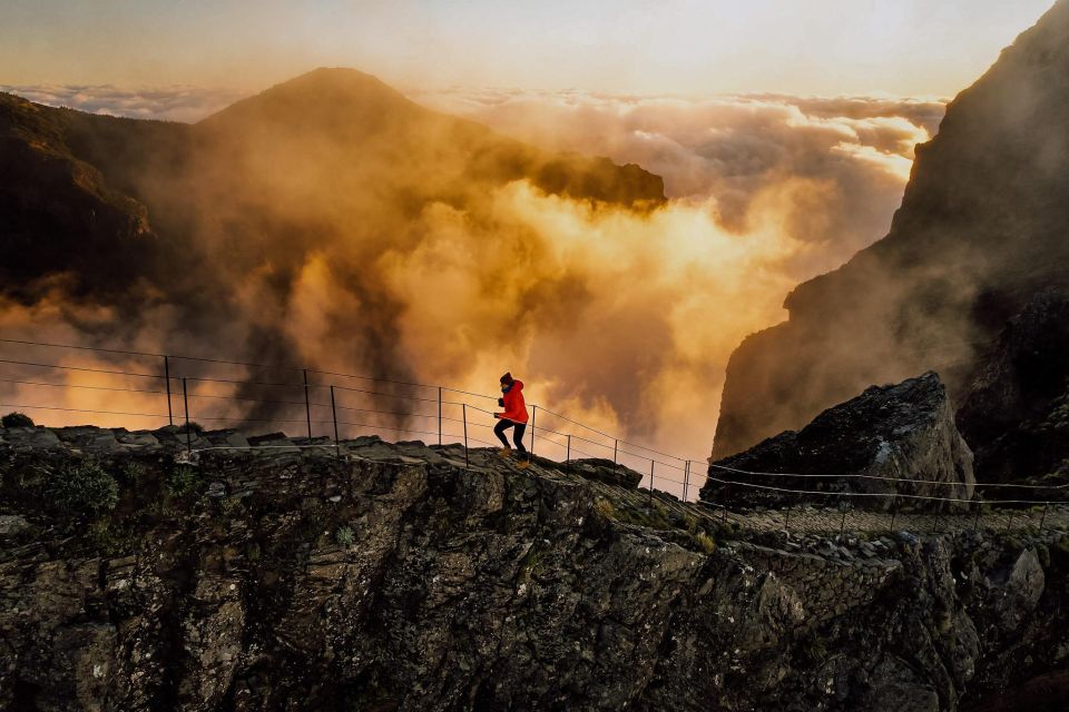 Funchal: Sunrise Pico do Arieiro & Ruivo/Larano HikeTransfer - Who Will Love This Tour?