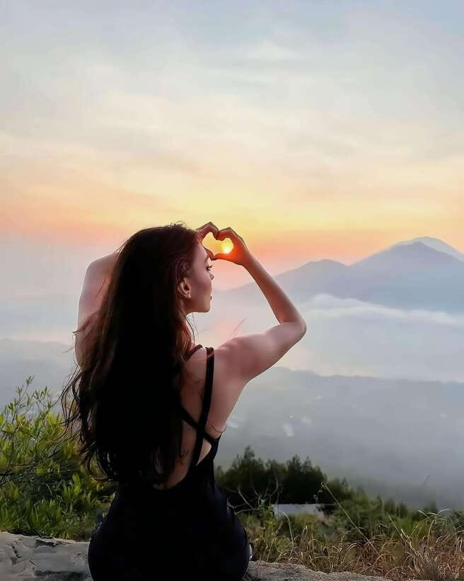 Golden Sunrise Trek & Hot Springs Escape - All Inclusive - Why This Tour Offers Good Value