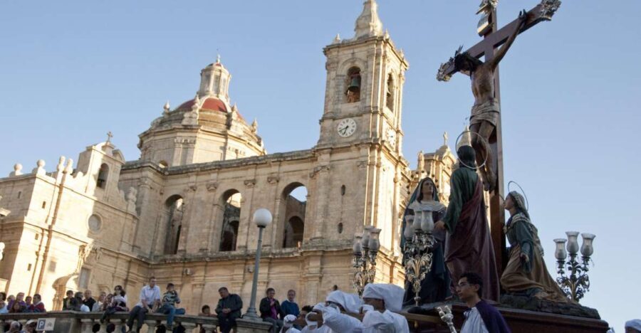 Good Friday Easter Procession with Commentary and Transport - Why This Tour Represents Good Value