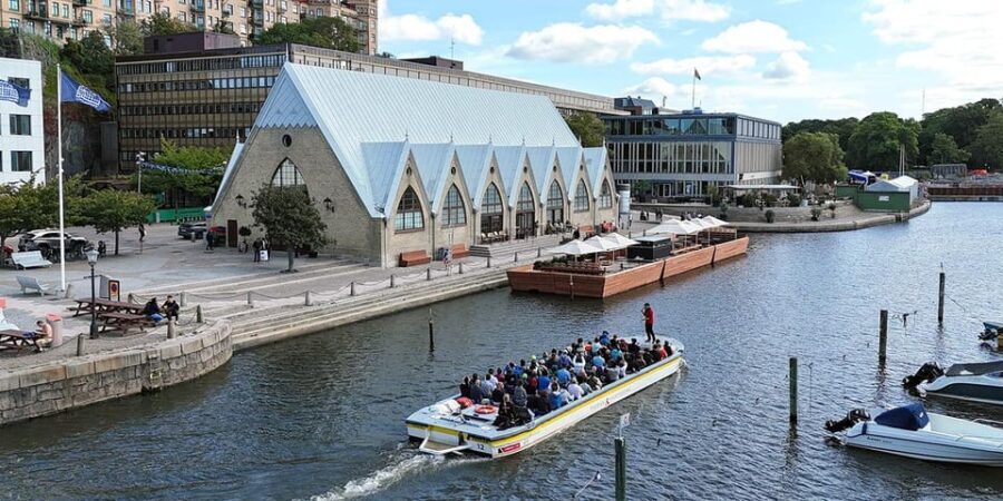 Gothenburg: City Canal Sightseeing Cruise - Practical Tips for Your Cruise