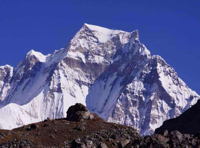 Gyachung Kang Expedition 2025/2026 - Logistics and Included Services: What You’re Getting