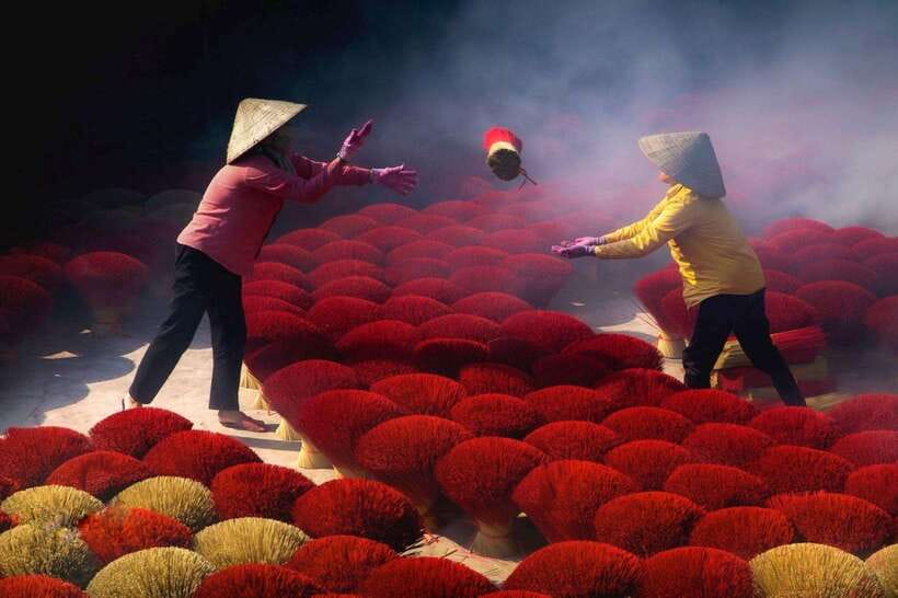 Ha Noi City Tour And Quang Phu Cau Incenses Village Full Day - Itinerary Highlights