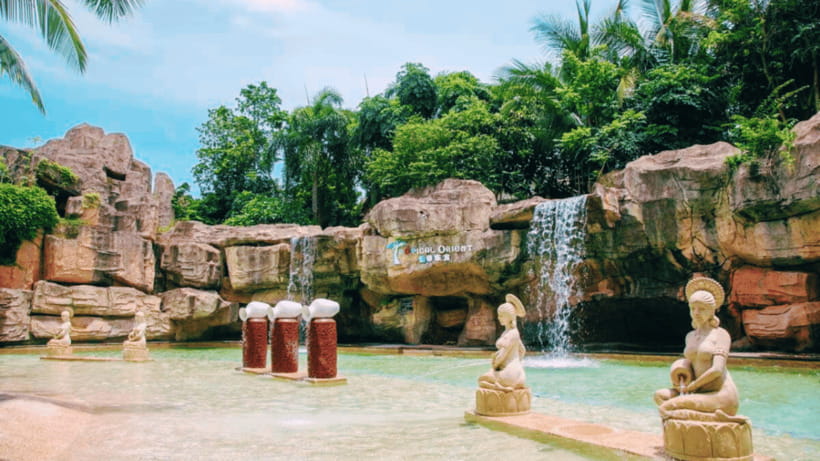 Haikou: Guanlan Lake Hot Spring Valley & Water Park - How the Experience Unfolds
