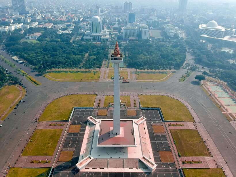 Half-Day Tour Around Jakarta Guide Speak Japanese - FAQs