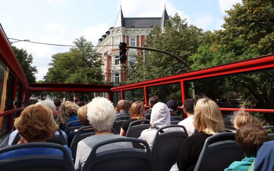 Hamburg: Hop-On/ Hop-Off Sightseeing Tour Classic Line - What’s Included and How the Tour Works