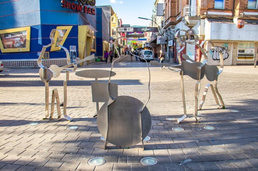 Hamburg: In the footsteps of the Beatles with a Local - Who Will Enjoy This Tour?