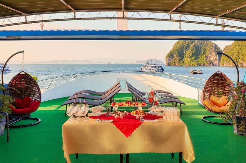 Hanoi: Halong Bay Luxury Cruise With Buffet Lunch - Itinerary Highlights