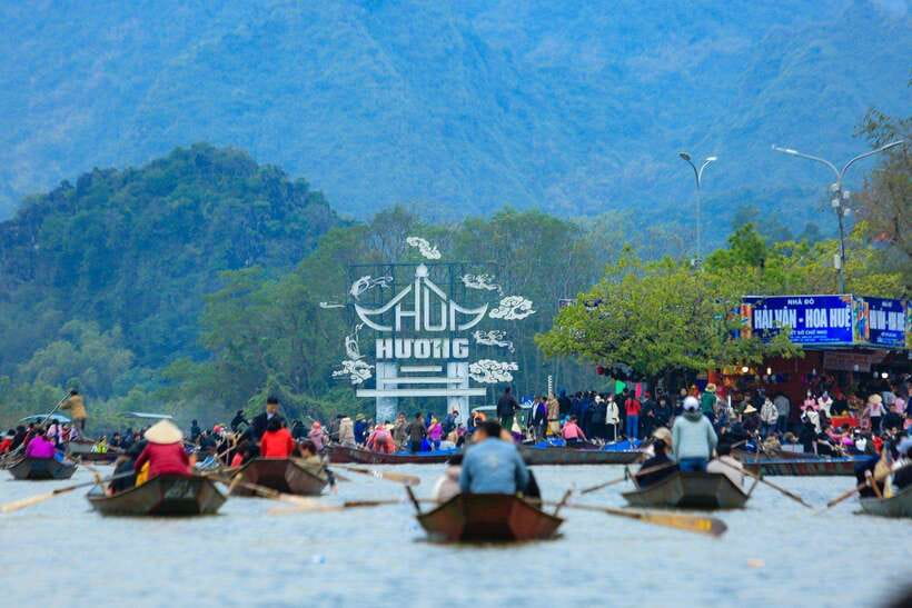Hanoi: Perfume Pagoda Full-Day Tour With Lunch - Itinerary Highlights