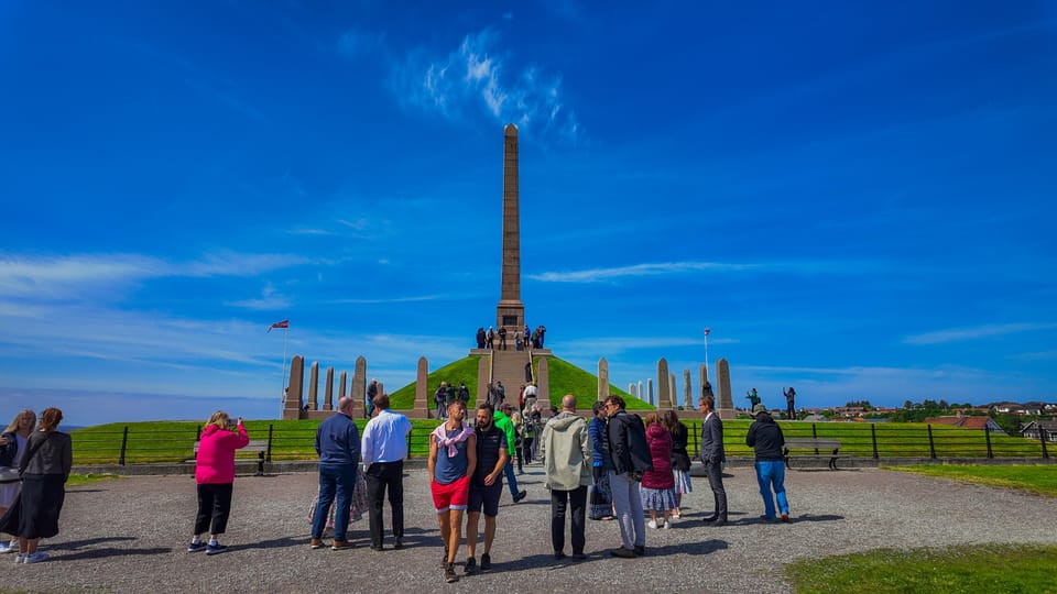 Haugesund: Guided Scenic Minibus tour of Haugesund - A Closer Look at the Itinerary and Highlights