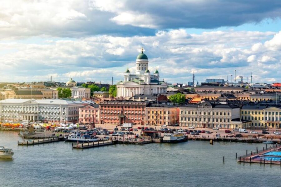 Helsinki: Private Walking Tour with a Local Guide - The Itinerary: What You Can Expect
