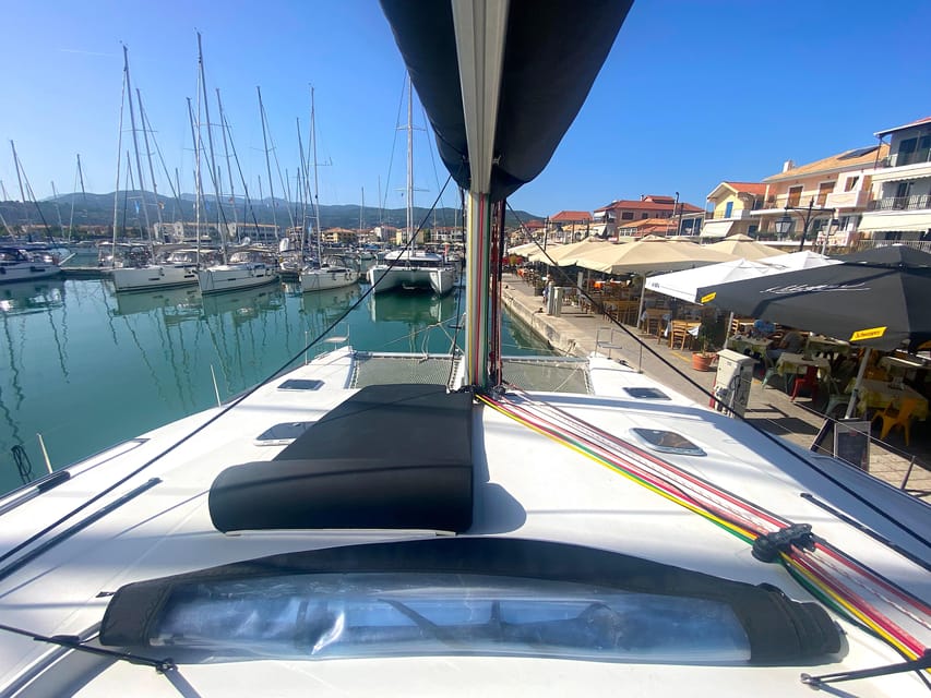 Heraklion: Catamaran Sailing to Dia island - The Food and Drink Experience