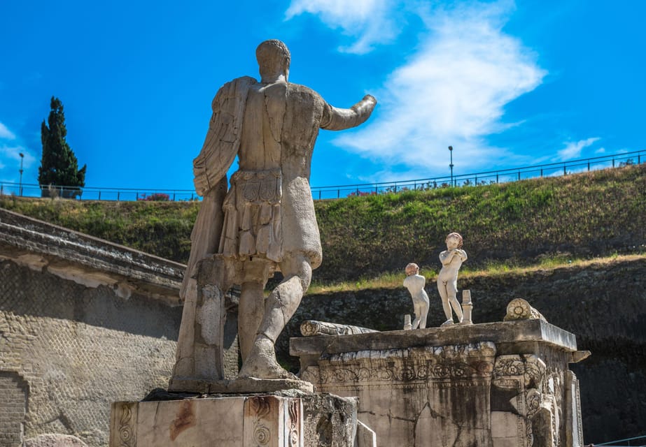 Herculaneum Guided Walking Tour With Entry Ticket - Exploring the Preserved Roman Structures