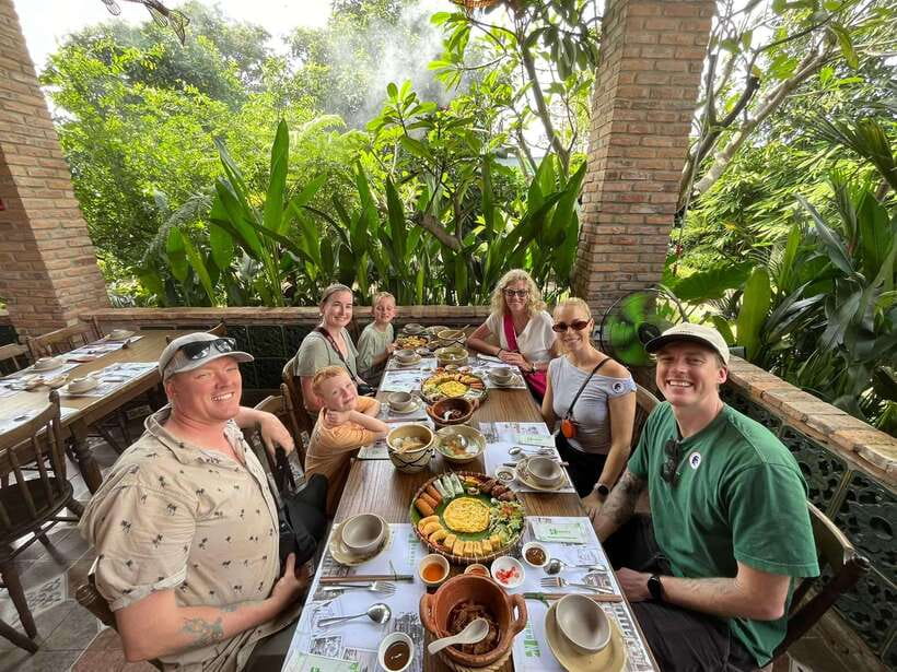 Ho Chi Minh: Cu Chi Tunnels Tour With Cooking Class & Lunch - Itinerary Details