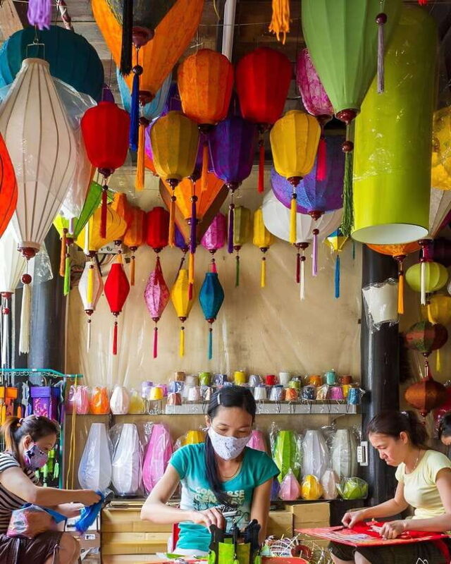 Hoi an Boat Ride With Flower Lantern Ceremony - Highlights of the Flower Lantern Ceremony