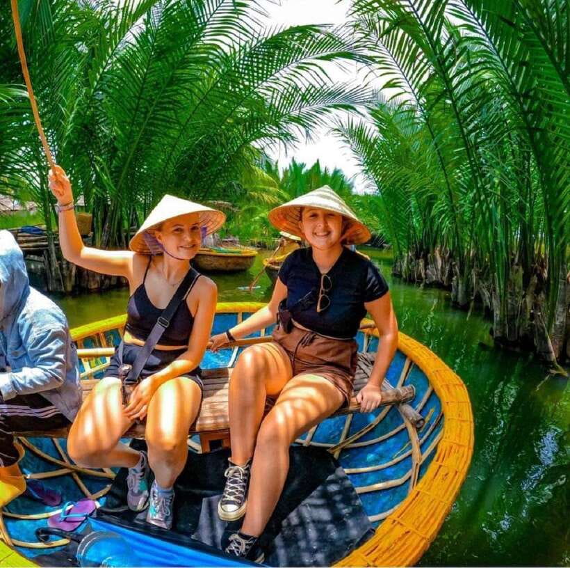 Hoi An: Coconut Basket Boat Ride by Hangcoconut - Catch Crabs and Fish With Local Guides