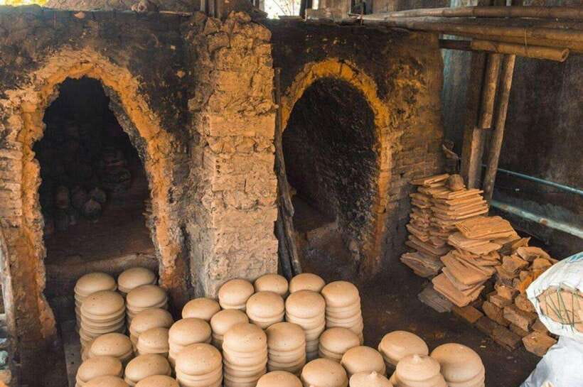 Hoi An: Experience Pottery Making With Local Craftsmen - Welcoming Pottery Artisans