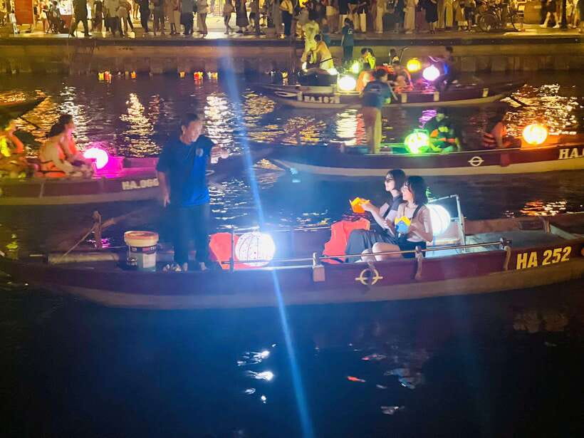 Hoi An: Hoai River Boat Ride With Flower Lantern Release - Booking Information