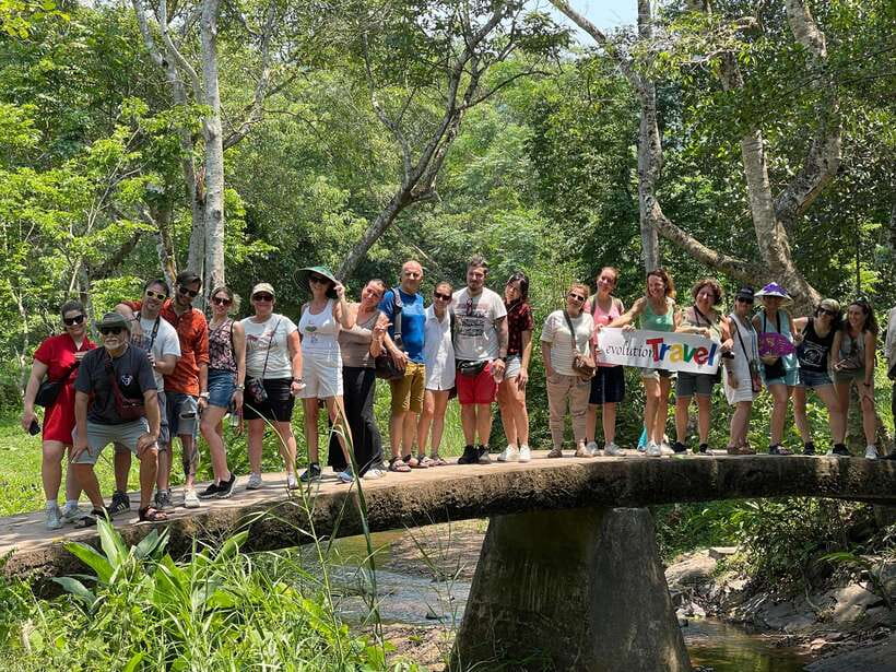 Hoi An: My Son Ruins; Bus-Boat-Cultural Show-Lunch-Guide - Itinerary Highlights
