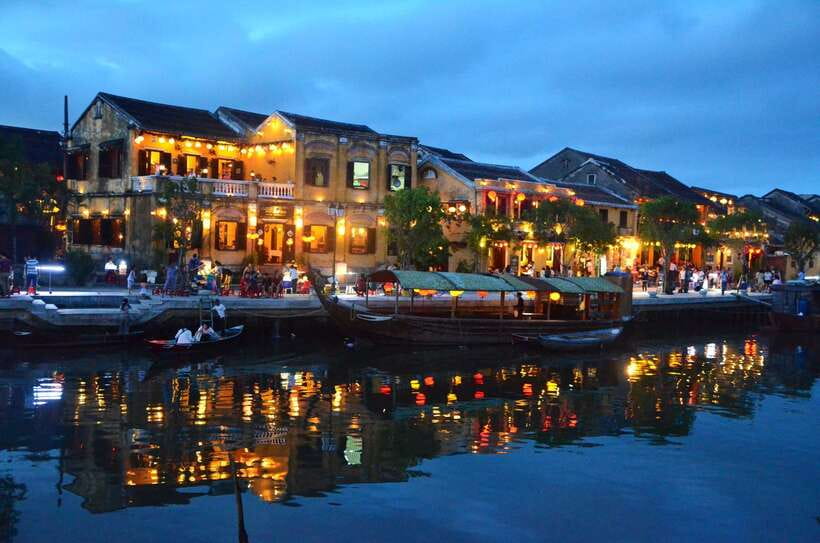 Hoi An: Private Evening Food Tour by Bike - Itinerary and Highlights