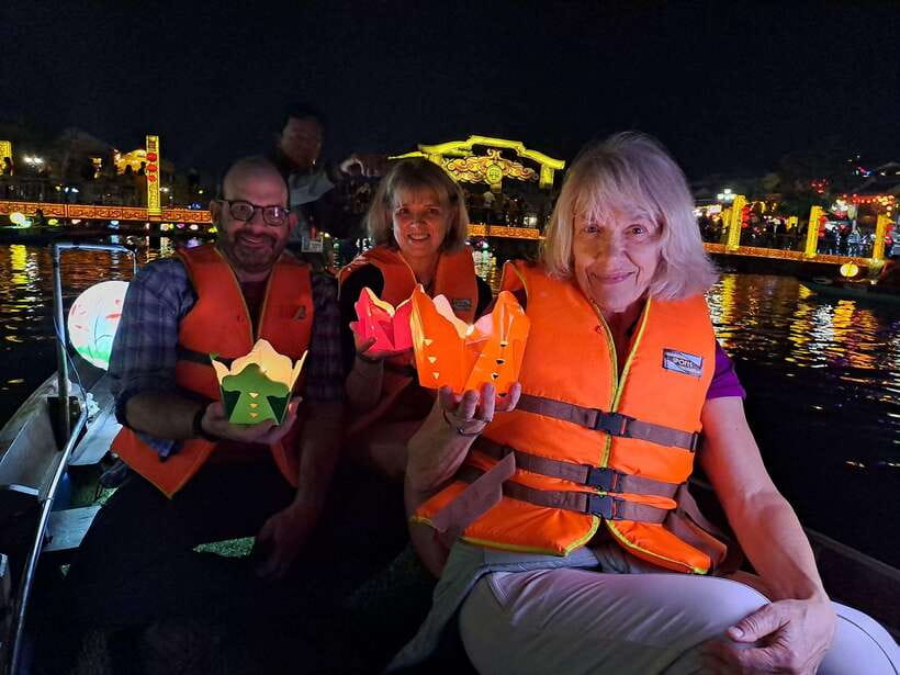Hoi an Street Food, Night Market and Boat Ride