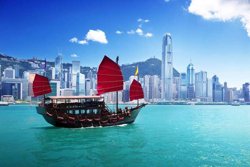 Hong Kong: City Landmarks Tour + Peak Tram Ticket + Lunch - A Deep Dive into the Hong Kong City Landmarks Tour