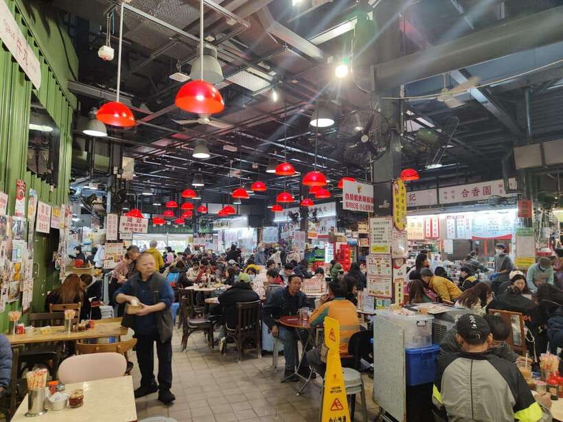 Hong Kong Night Adventure and Foodie Tour - Who Is This Tour Best For?