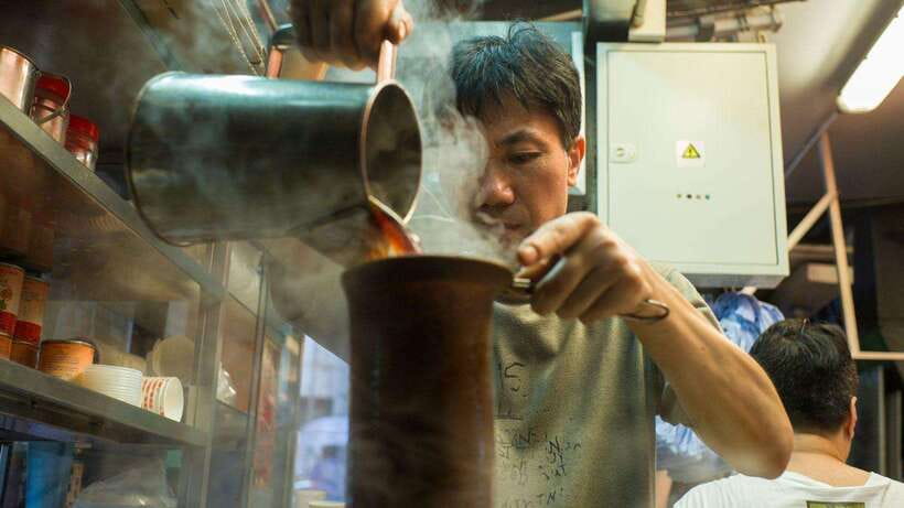Hong Kong Private Tour: like a local (with cable car ticket) - Who Should Consider This Tour?