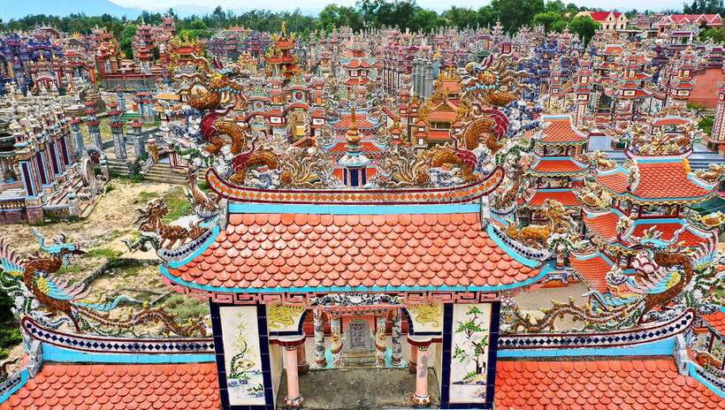 Hue : Private Car to Hoi an via Haivan Pass & City of Ghosts - Pricing Details