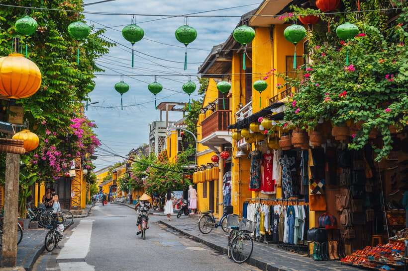 Hue: Private Car to Hoi An via My Son Sanctuary,Hai Van Pass - Itinerary Highlights