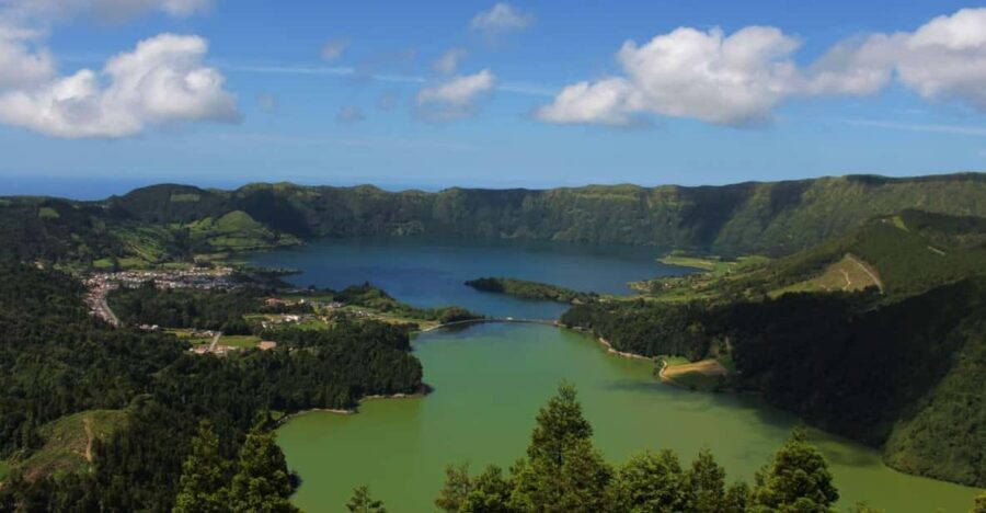 Idyllic Full Day West, Twin & Fire lakes by SUV - Why This Tour Offers Value for Money
