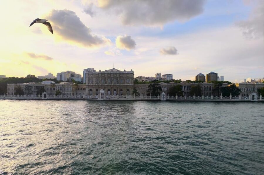Istanbul: Dolmabahce Palace and Harem Skip-the-Line Ticket - Authentic Reviews from Visitors