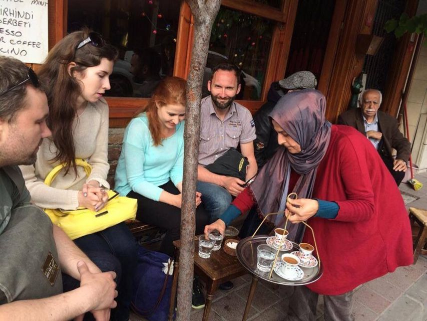 Istanbul: Fener, Balat, Old Greek and Jewish Quarter Tour - Authentic Moments and Hidden Gems