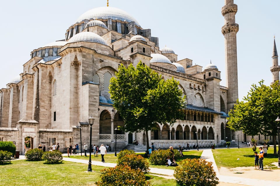 Istanbul: Hagia Sophia, Blue Mosque, Suleymaniye Mosque Tour - What to Expect