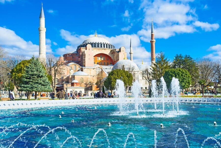 Istanbul Old City Top Sights Private Walking Tour, Tickets - Delving into Ottoman Grandeur at Topkapi Palace