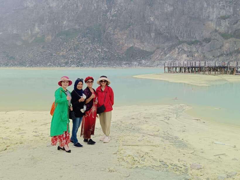 Jakarta: 3-Day Tour with Bandung and Miniature Glorius Park - Scenic Train Ride from Jakarta to Bandung